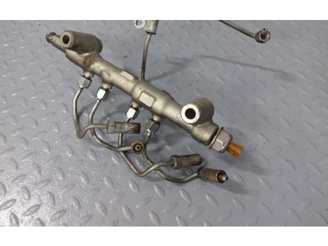 Vstřikovací lišta 175205X00A, 166805X00A   Nissan Murano Z51     