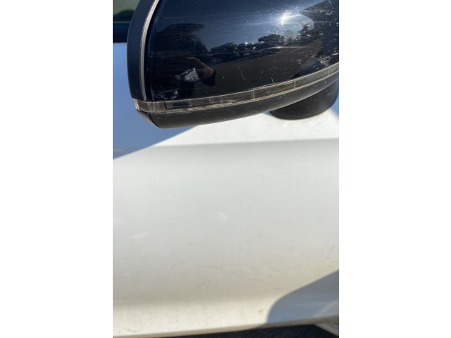Zpětné zrcátko  Audi A1 2014  8X1857410S9B9  