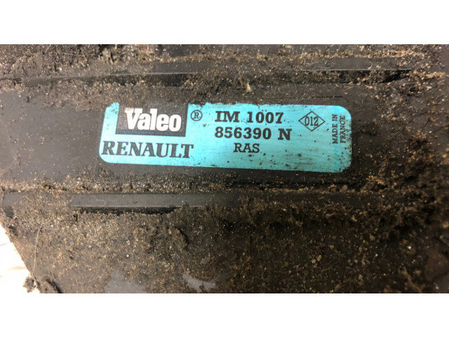 Интеркулер  856390N   Renault Laguna II 1.9