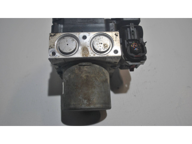 Блок АБС 6158942100, 1105191826   Hyundai  ix20   -  года