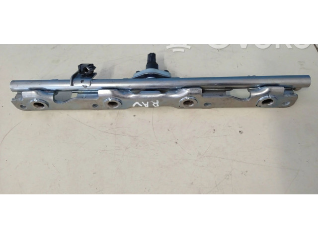 Vstřikovací lišta 8945833030   Toyota RAV 4 (XA50)     