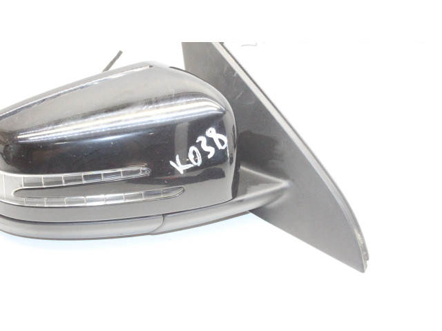 Zpětné zrcátko  Mercedes-Benz A W176 2014  A1768100216, 7PIN  