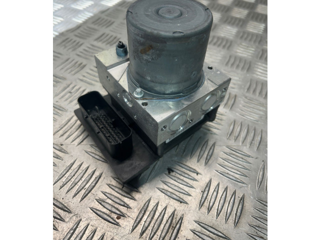 Jednotka ABS 6799417   BMW X1 E84 2010