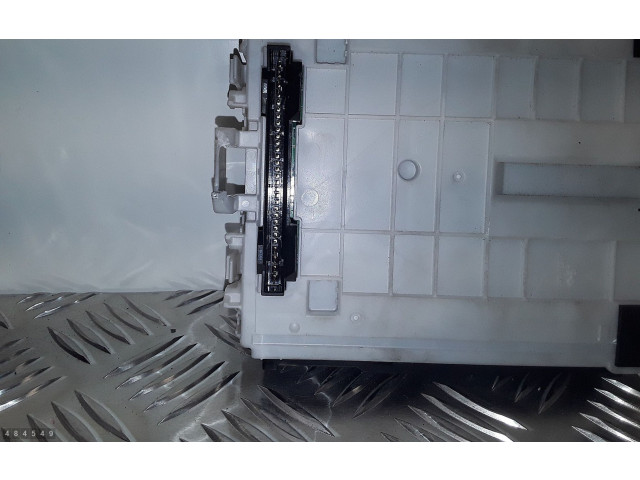Блок предохранителей 3671068p20   Suzuki Baleno IV    