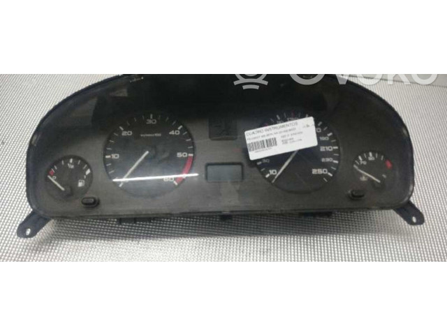 Přístrojová deska  Peugeot 406 1999 87001370  