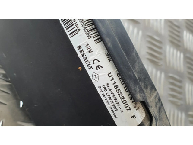 Блок комфорта 8201013757, U118522007F   Dacia Sandero   