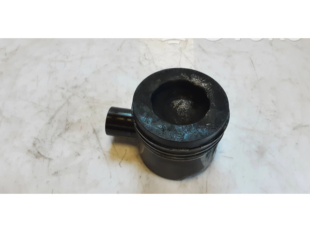 Píst 8372T, 3R2   Audi A6 S6 C7 4G     