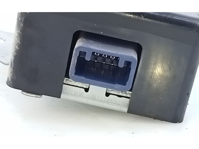 Блок управления 8974060072, 61B704000   Toyota Land Cruiser (J150)
