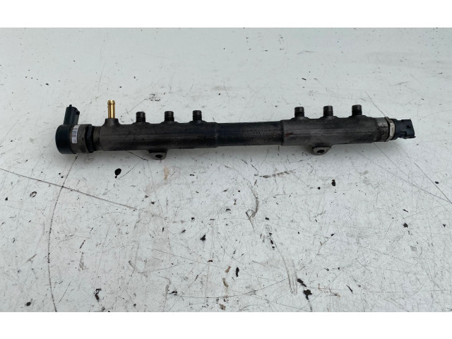 Vstřikovací lišta 30777554   Volvo V70     