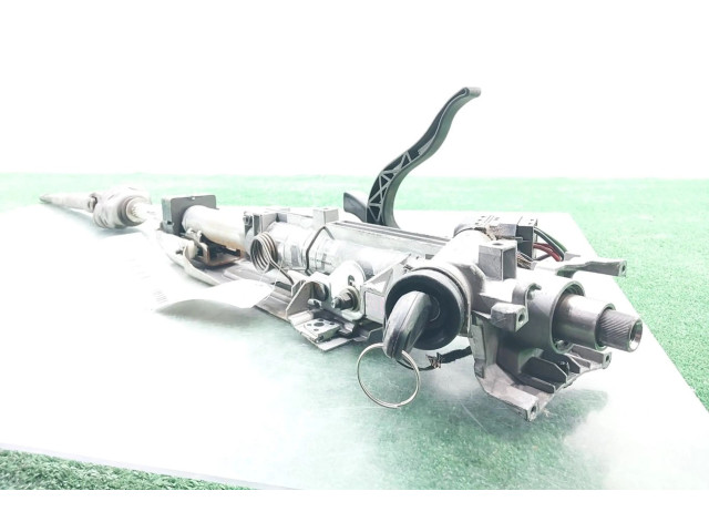 Руль BMW X3 E83  2003 - 2010 года 32303412450      