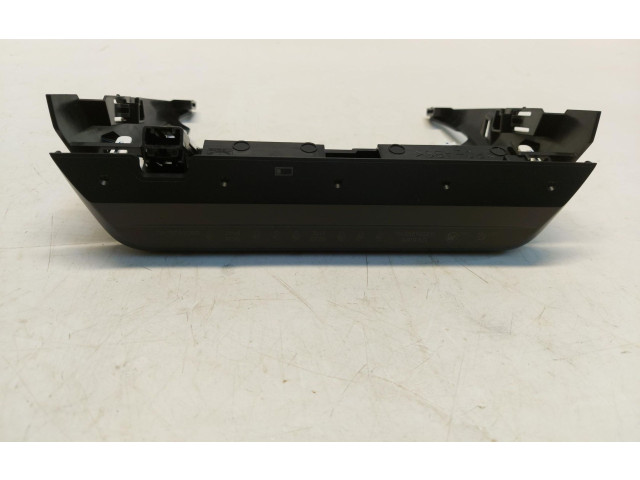Дисплей    KAAA55260   Mazda CX-60