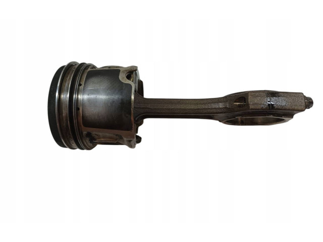  Поршень с шатуном  B47  BMW 5 G30 G31  