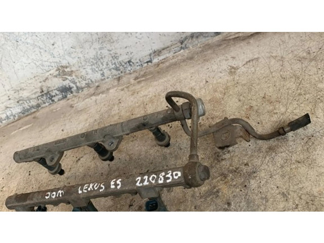 Vstřikovač 2325020020   Lexus ES 250 - 300 - 330  pro benzínový motor 3.0  