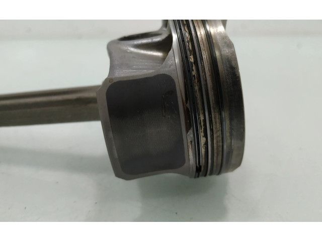 Píst 980726038001   Citroen C4 SpaceTourer    HN05 