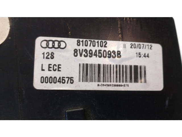 Задний фонарь  8V3945093B    Audi A3 S3 8V   2013-2019 года