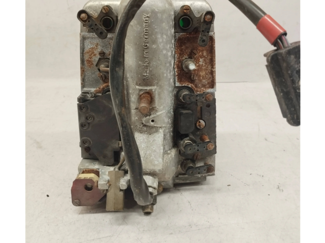 Панель приборов 1105423201, A1105423201   Mercedes-Benz 190 230 W110 W111       