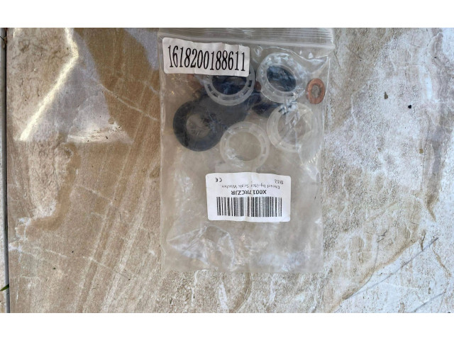 Vstřikovač 1618200188611, 98810038191   Peugeot 3008 I     