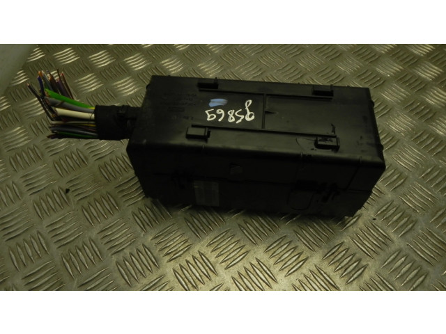 Блок предохранителей  BK2T14401AJB   Ford Tourneo    