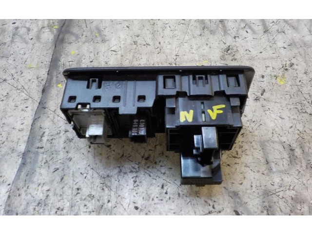 Блок управления 251906865R   Renault Fluence