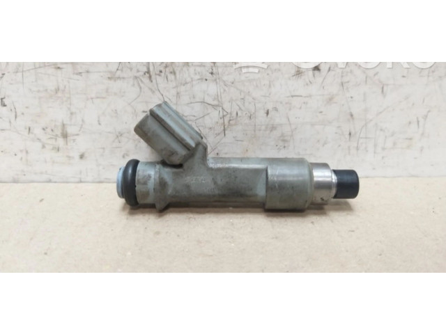 Vstřikovač 232500Q030, 232500Q030   Toyota Yaris    1KR-FE 