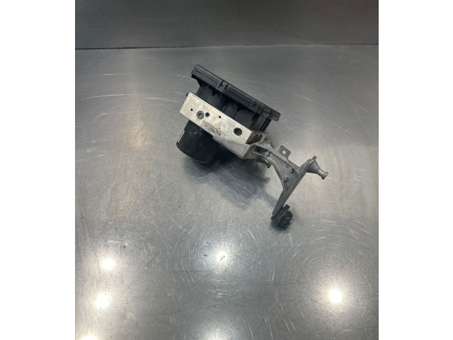 Jednotka ABS A2035451632, SAU0L11198   Mercedes-Benz C W203 2000