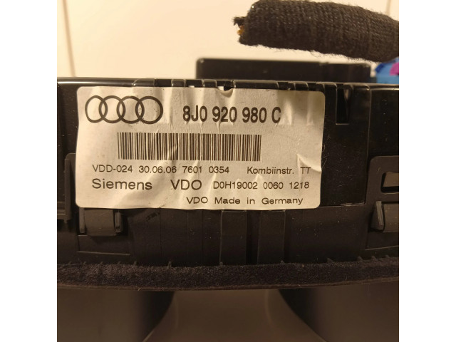 Панель приборов 8J0920980C   Audi TT TTS Mk2       