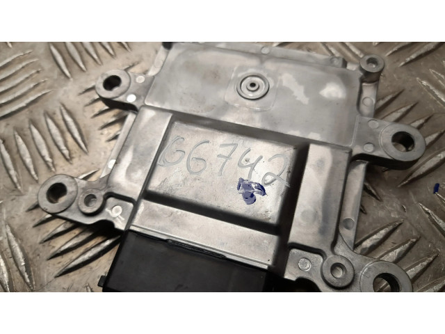 Блок управления коробкой передач 30919AH470   Subaru XV II