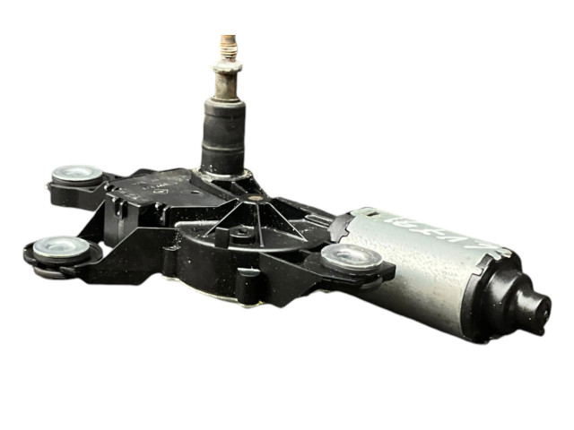 Моторчик заднего дворника 3R9955711, W000017395    Seat Exeo (3R)