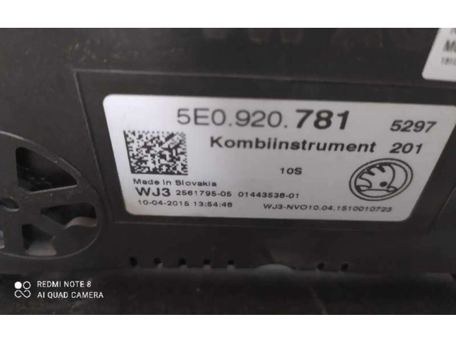 Přístrojová deska  Skoda Octavia Mk3 (5E) 2015 5E0920781  