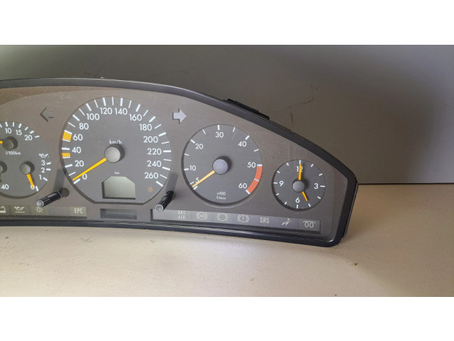 Přístrojová deska  Mercedes-Benz S W140 1997 1404407911  