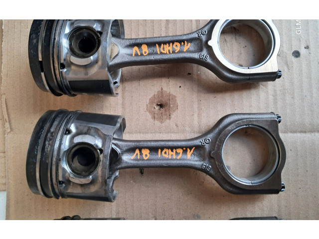 Píst 9H05, 69   Peugeot 3008 I     