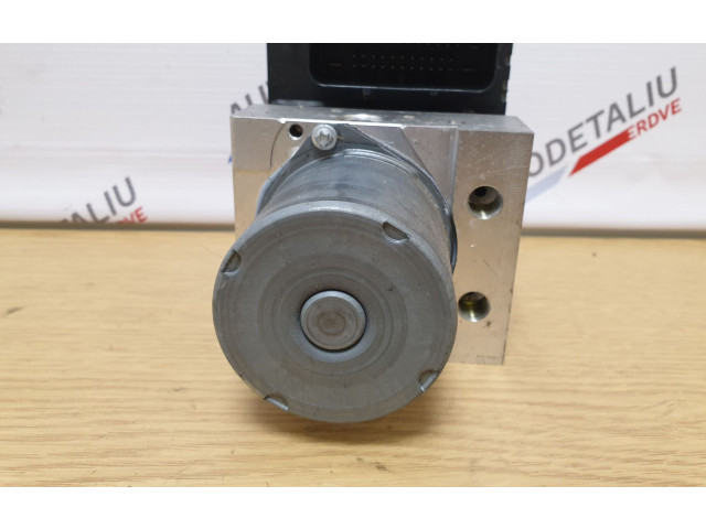 Jednotka ABS 6798991, 6798992   BMW X1 E84 2010
