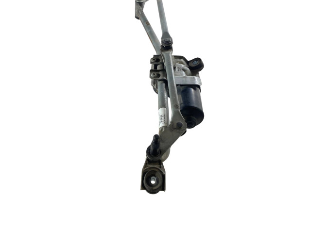 Интеркулер  FR3B17500AC, W000048326   Ford Mustang VI 