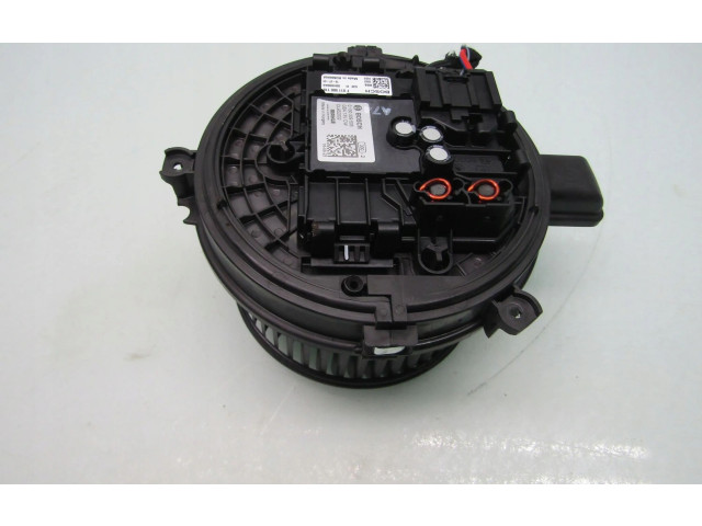 Вентилятор печки    0130309505, DL952002   Vauxhall Astra K