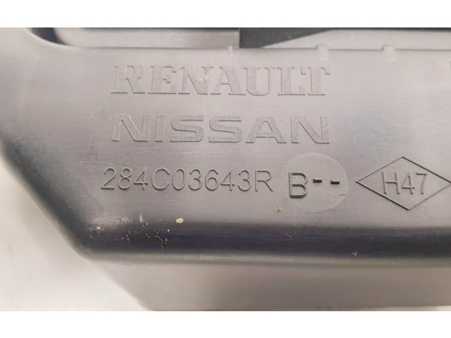   Pojistková skříňka 284B69582R   Renault Captur 2019
