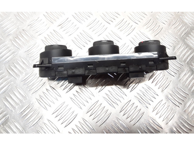 Блок управления климат-контролем 972501H200EQ   KIA Ceed