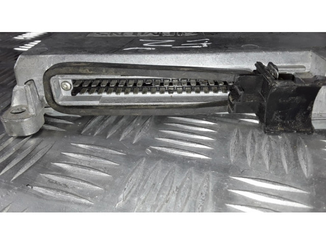 Řídící jednotka 7700864284, S101720111   Renault Safrane 1994