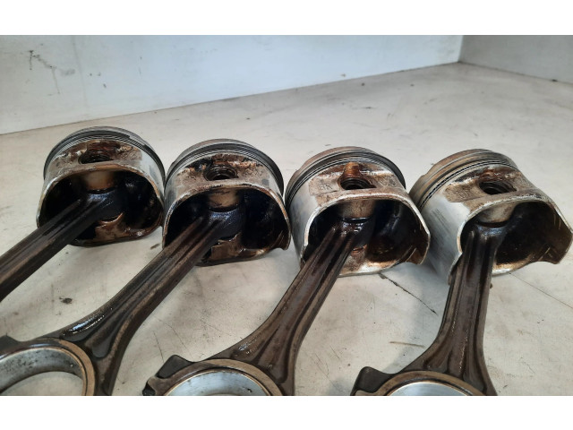  Поршень  07614724, 07614724  Volkswagen Golf IV  