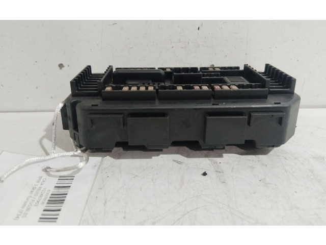 Pojistková skříňka Řídící jednotka BSM 922487903   BMW 3 E30 