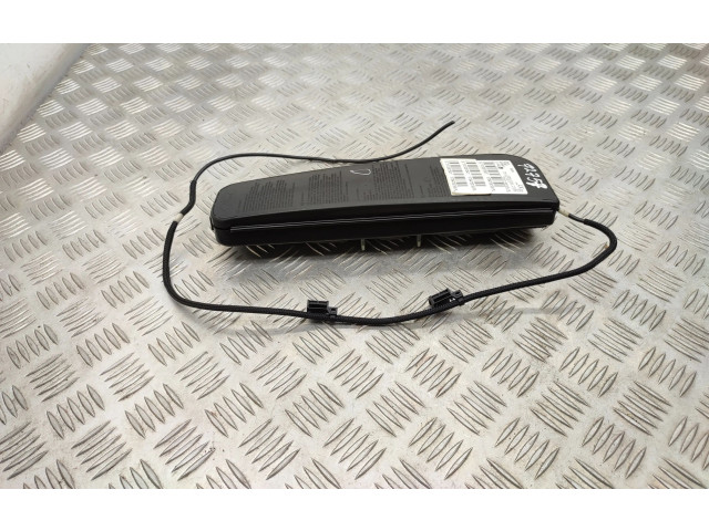 Подушка безопасности в сиденье AV11R611D10AE   Ford B-MAX