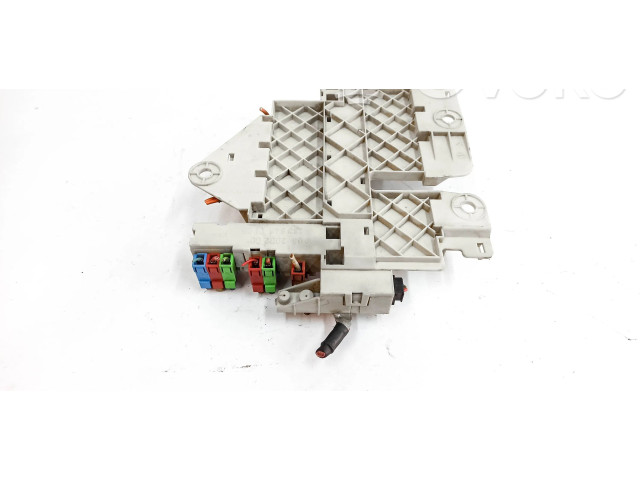   Pojistková skříňka 1635450105, 1635453328   Mercedes-Benz ML W163 2000