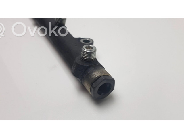 Vstřikovací lišta 0445216002, 009585   BMW 3 E46  pro naftový motor 3.0  