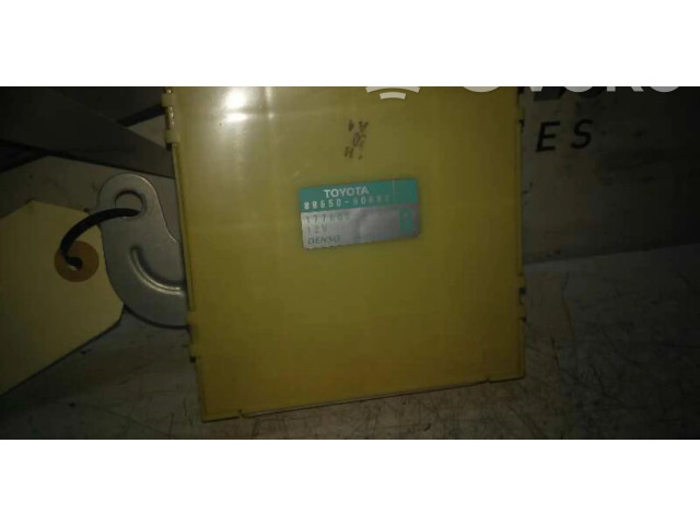 Řídící jednotka 88650-60682   Toyota Land Cruiser (J120) 