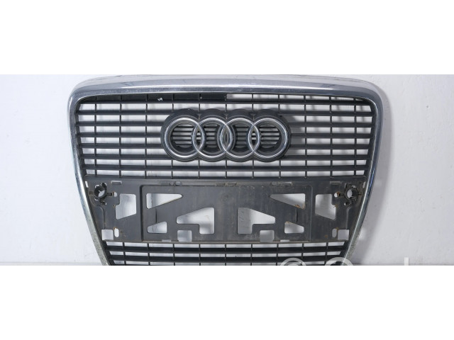 Верхняя решётка Audi A6 S6 C6 4F 2004-2011 года AD0701601      