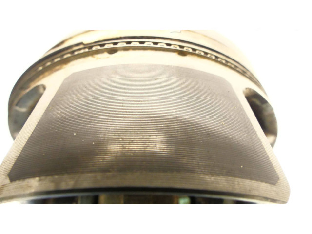 Píst 06M100J, 84450   Audi A6 S6 C8 4K    DLZ DLZA DLZB 