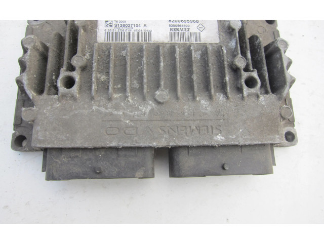 Блок управления коробкой передач 8200695968, S126027104A   Renault Megane II