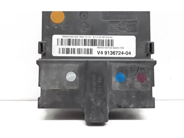 Блок предохранителей 6114913672404   Mini Cooper Countryman R60    