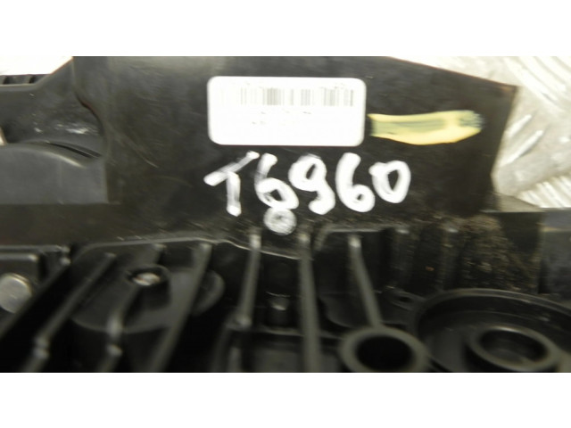 Замок багажника A2317601940, T6960    Mercedes-Benz SL R231 2012-2017 года