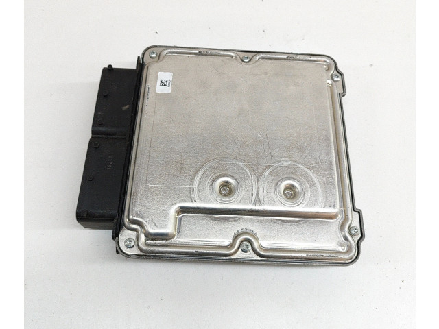 Řídící jednotka 04L907309L, 0281030258   Audi A4 S4 B9 8W 2016