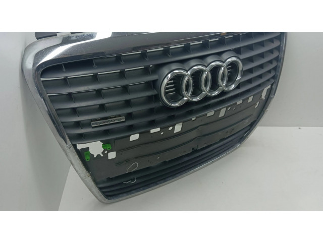 Верхняя решётка Audi A8 S8 D3 4E 2002-2009 года 4E0853653      